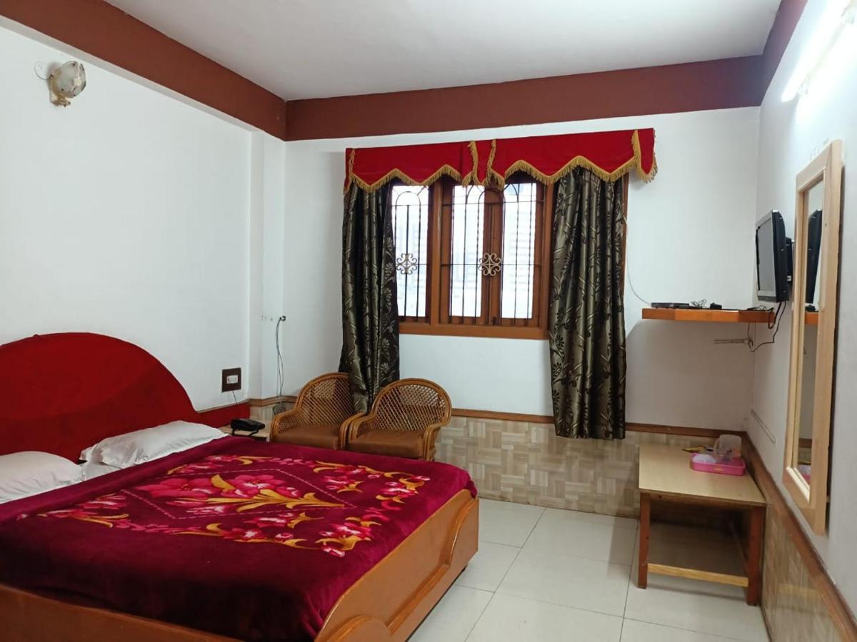 Hotel Ruby International Кодайканал Экстерьер фото